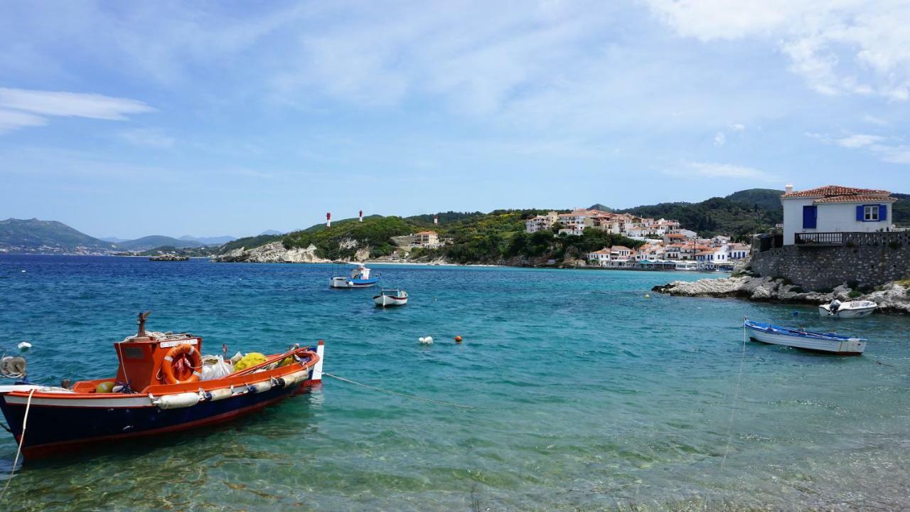 Eftopia Beachfront 2-bedrooms Apartamento *