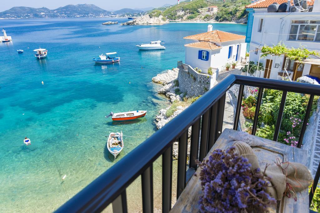 Eftopia Beachfront 2-bedrooms * Kokkari