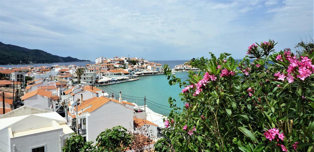 Daire Eftopia Beachfront 2-bedrooms