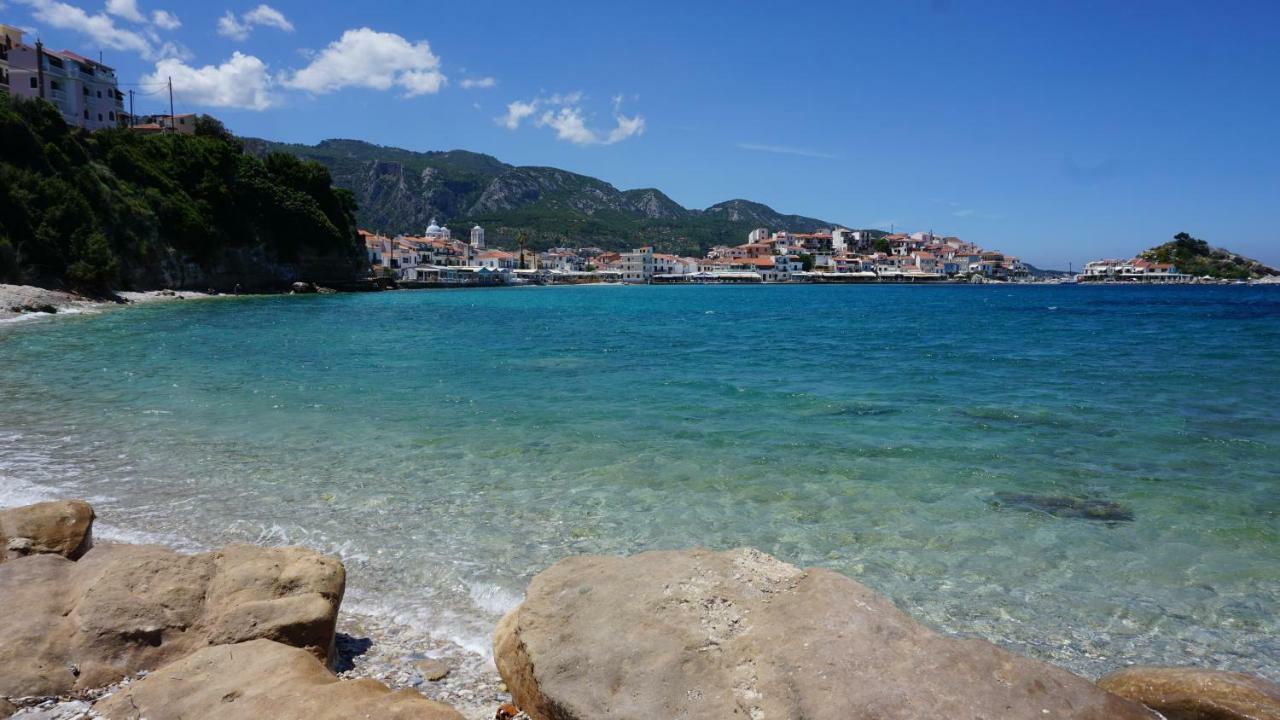 Daire Eftopia Beachfront 2-bedrooms